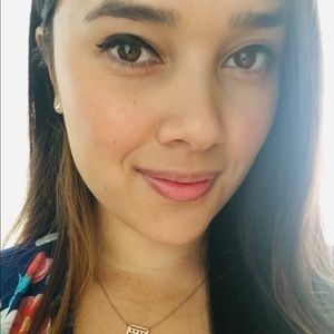 Meet your Posher, Beverly